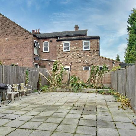090 Beautiful 1 Bedroom Flat Near Luton Town And Station Esterno foto