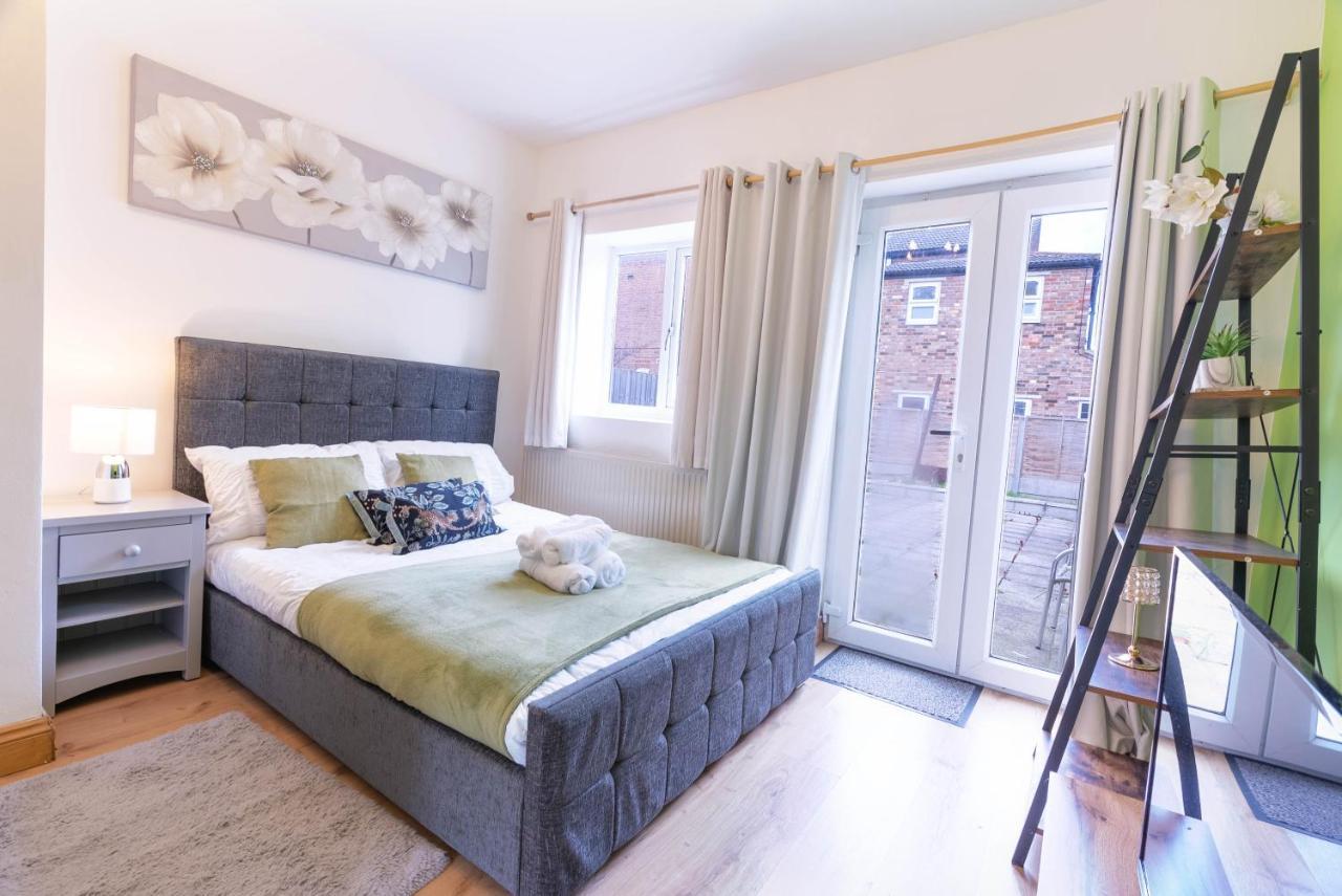 090 Beautiful 1 Bedroom Flat Near Luton Town And Station Esterno foto