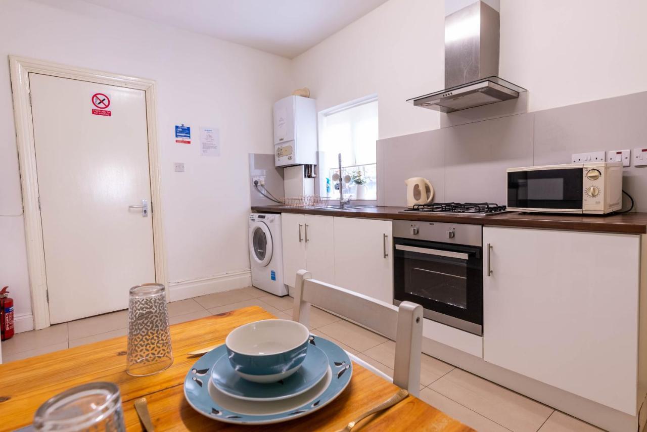 090 Beautiful 1 Bedroom Flat Near Luton Town And Station Esterno foto